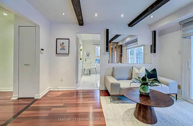 Additional image 20 of 218 Goldhawk Tr