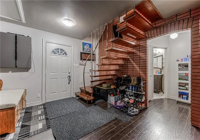 Additional image 9 of 119 Walker St