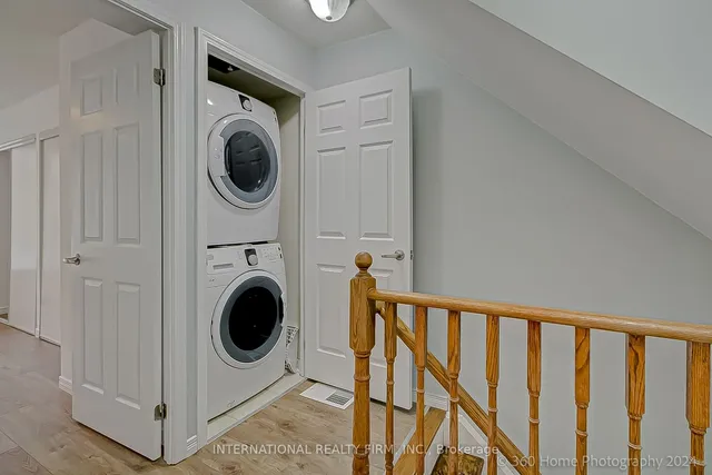 Additional image 20 of 21 Ruttan St Unit TH 141