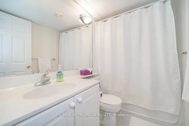 Additional image 32 of 109 Front St Unit 528