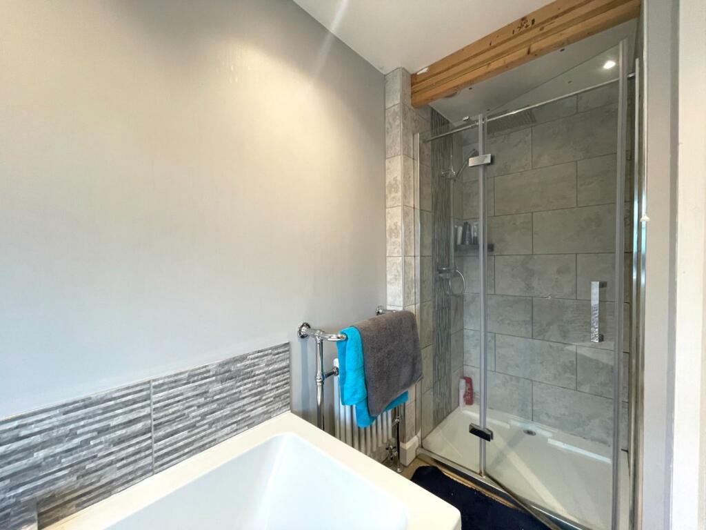 Additional image 13 of Grange Avenue, Street