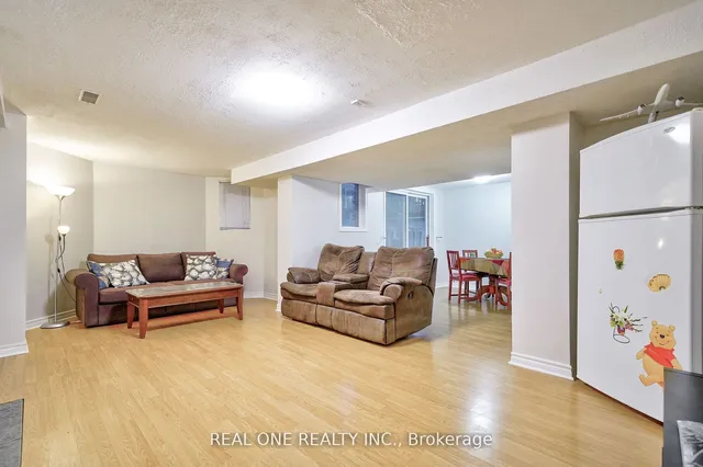 Additional image 37 of 41 Timbercreek Crt