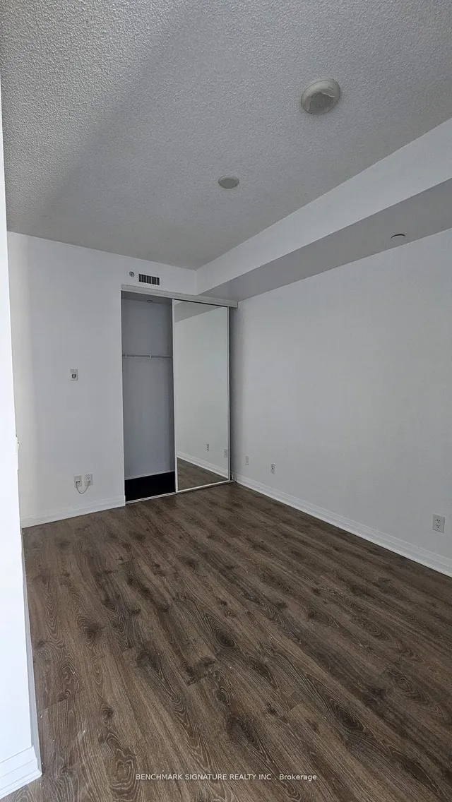 Additional image 12 of 60 Annie Craig Dr Unit 407