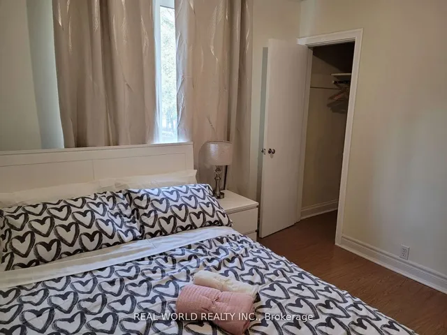 Additional image 20 of 46 Connaught Ave