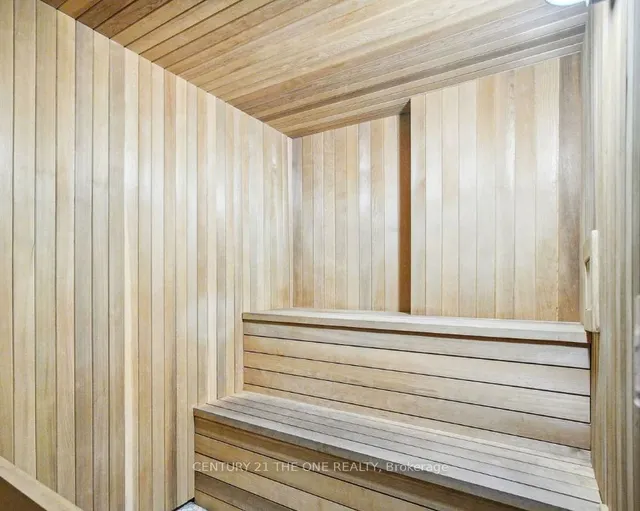 Additional image 16 of 525 Adelaide St Unit PH20