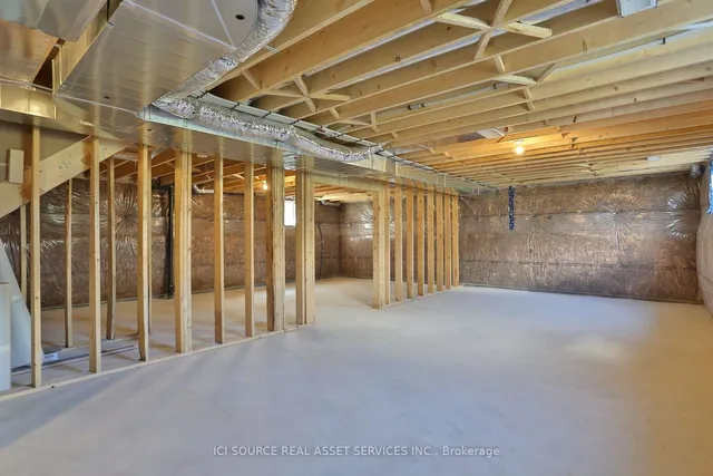 Additional image 18 of 31 Rockcliffe Dr