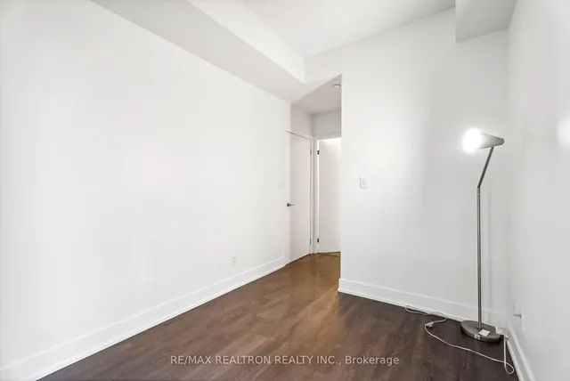 Additional image 28 of 180 Fairview Mall Dr Unit 710