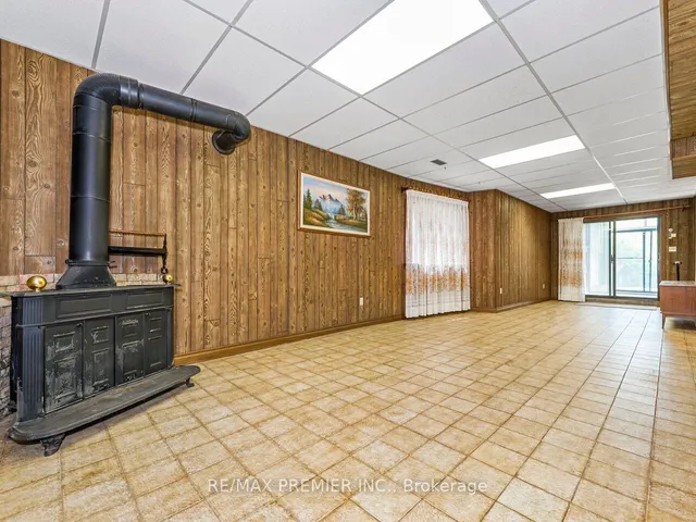 Additional image 32 of 2960 Weston Rd