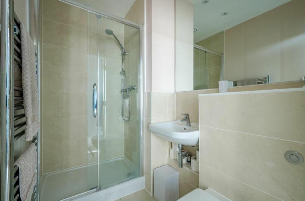 Additional image 8 of Victoria Bridge Road, Bath, BA2