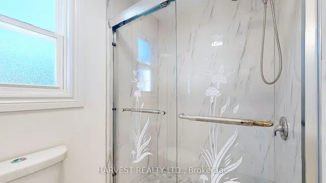 Additional image 18 of 47 Commons Dr