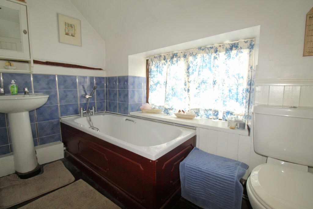 Additional image 21 of Hoopers Pool, Southwick