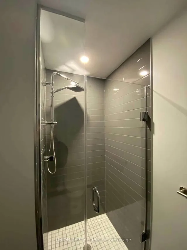 Additional image 6 of 1 Belsize Dr Unit 427