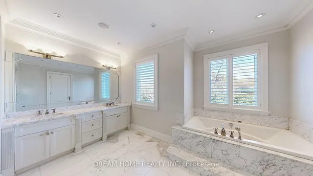 Additional image 21 of 276 Dunview Ave