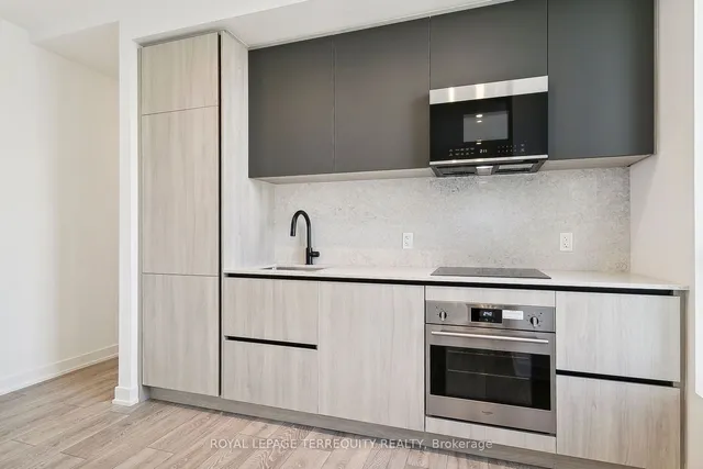 Additional image 9 of 108 Peter St Unit 1902