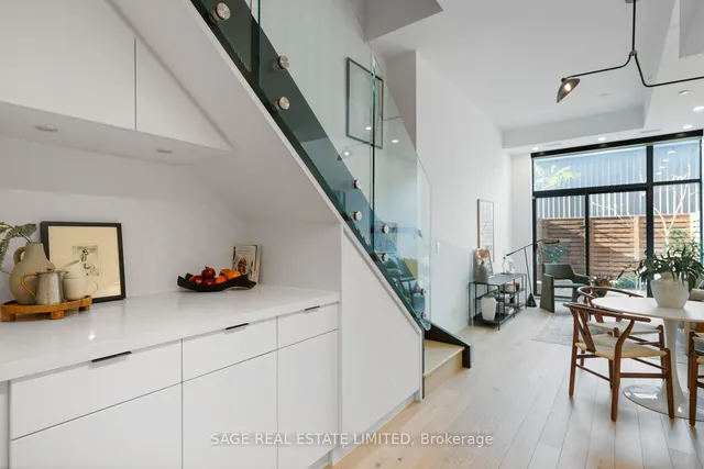 Additional image 8 of 35 Wabash Ave Unit 121