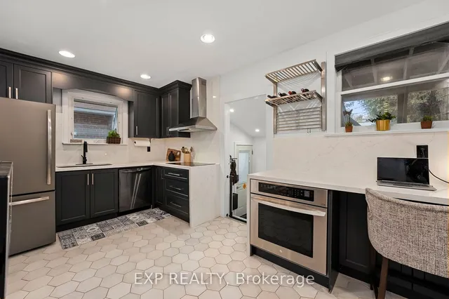 48 Westbrook Ave