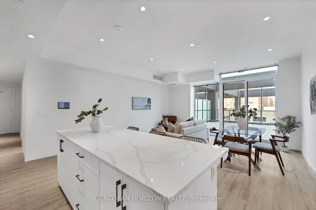 Additional image 9 of 741 King St Unit 201