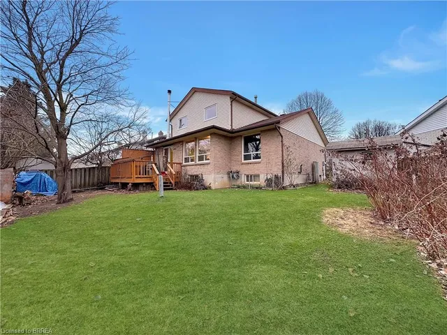 Additional image 31 of 84 Scenic Wood Cres