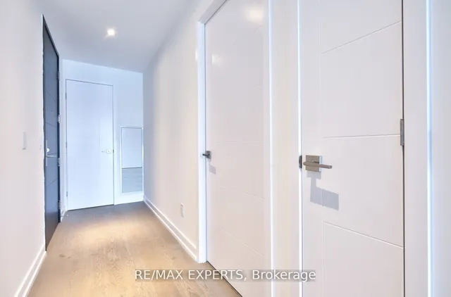 Additional image 23 of 488 University Ave Unit 3509