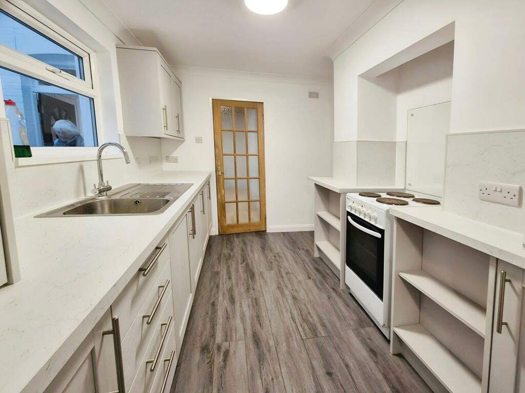 Additional image 5 of Woodland Grove, Yeovil