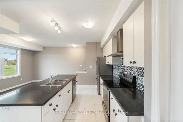 Additional image 10 of 48 Oat Lane