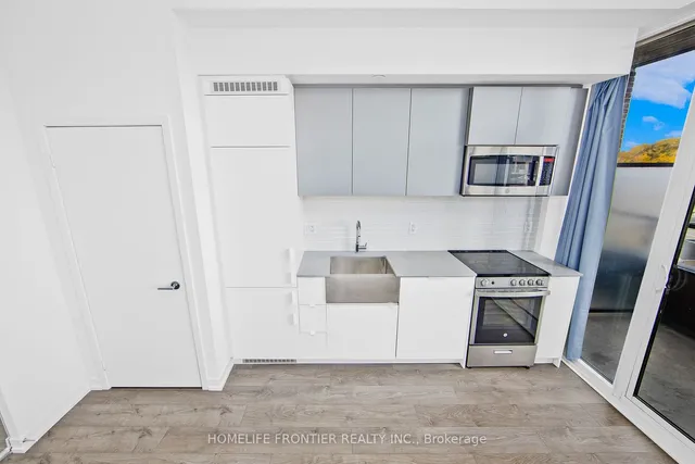 Additional image 6 of 270 Dufferin St Unit 420