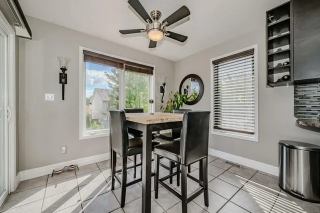 Additional image 14 of 3 REISTVIEW St