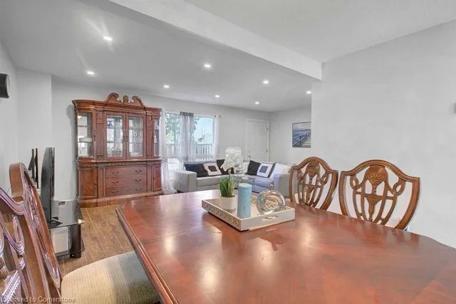 Additional image 9 of 265 Williamsburg Rd Unit 27