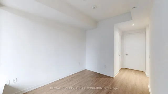 Additional image 10 of 50 Power St Unit 616