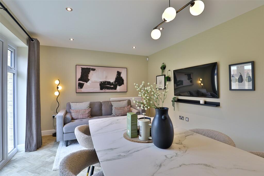 Additional image 6 of Weavers Meadow, Elizabeth Way