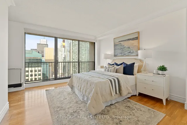 Additional image 13 of 33 Harbour Sq Unit 3510