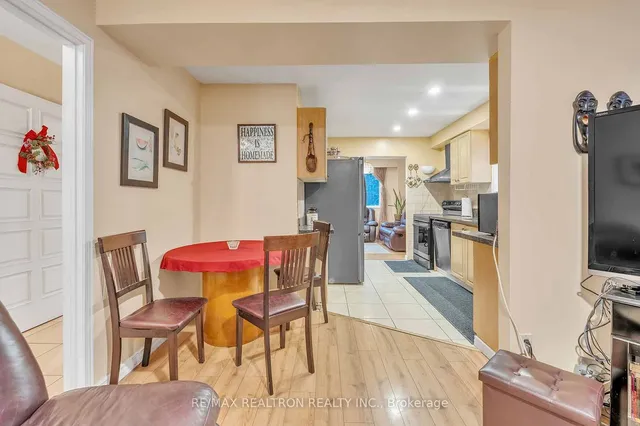 Additional image 10 of 111 Robert Hicks Dr