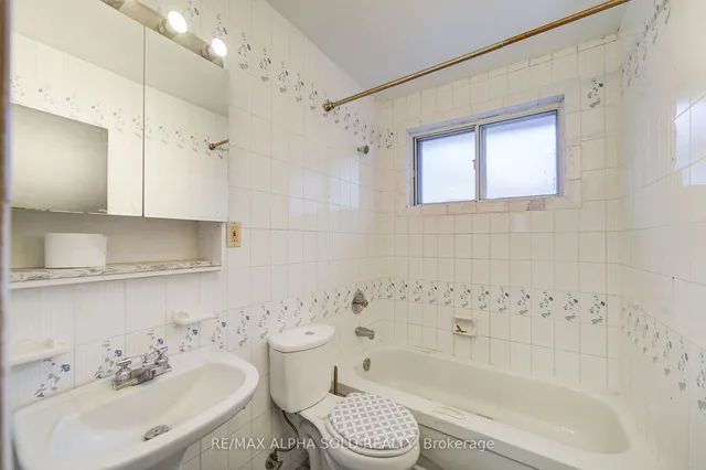 Additional image 20 of 2 Lovering Rd