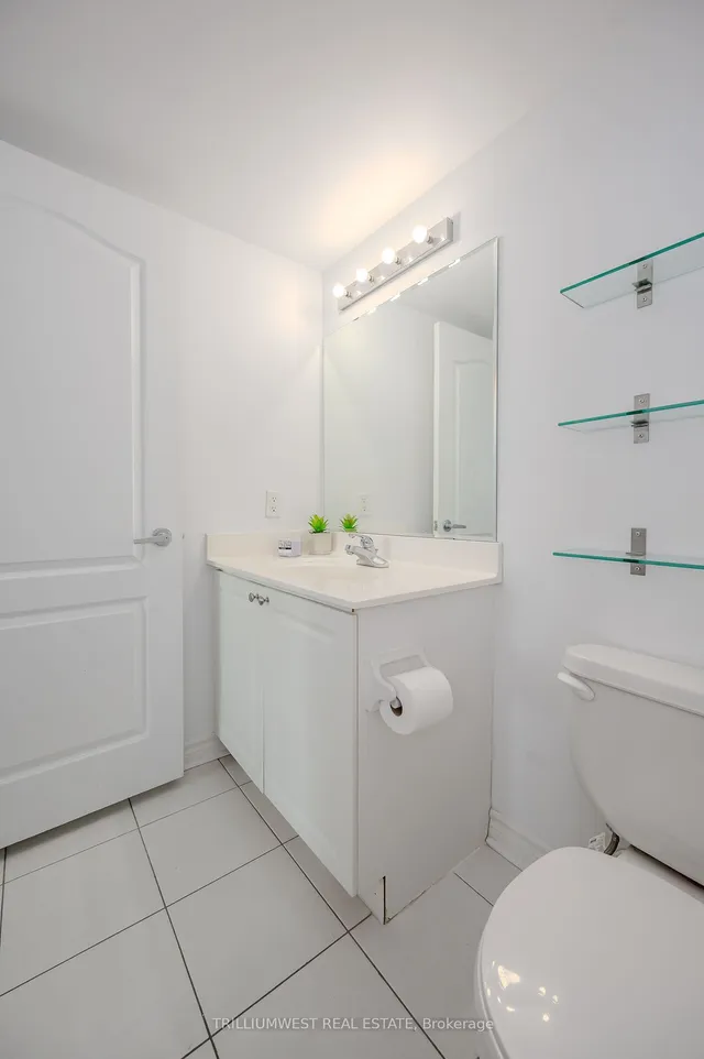 Additional image 20 of 17 Barberry Pl Unit 2111