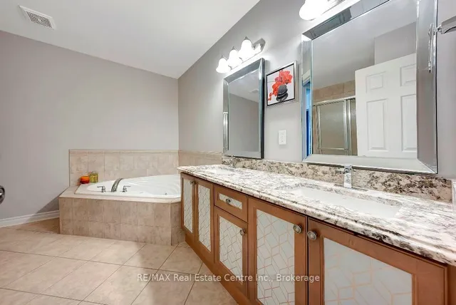 Additional image 15 of 16 Woodsmere Dr