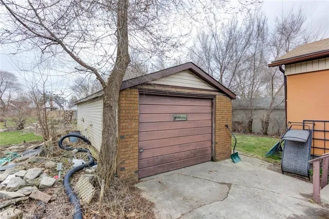 Additional image 27 of 288 Ottawa St