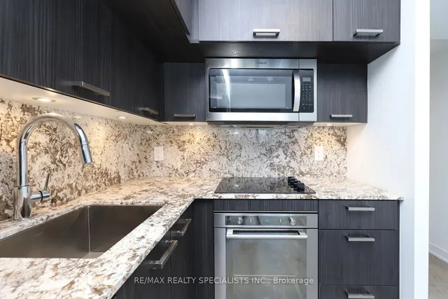 Additional image 8 of 50 Mccaul St Unit 617