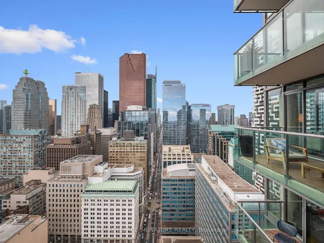 Additional image 34 of 33 Lombard St Unit 3401