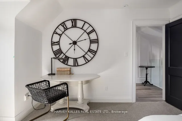 Additional image 24 of 90 Chatsworth Dr