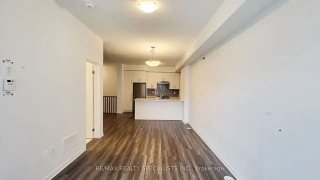 Additional image 8 of 260 Twelfth St Unit 14