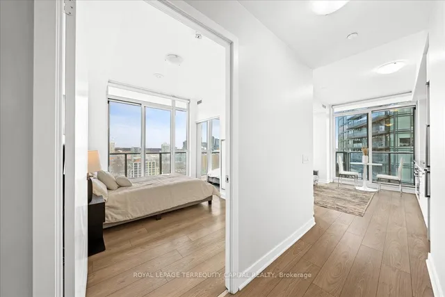 Additional image 19 of 120 Parliament St Unit 1805