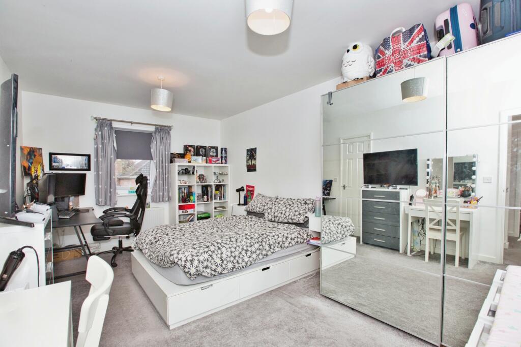 Additional image 9 of Park Gardens, Yeovil, BA20