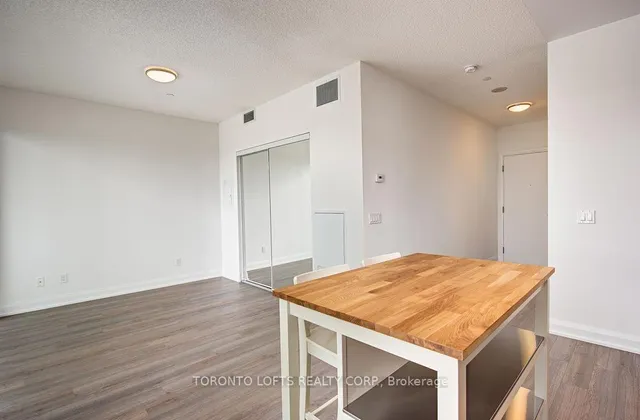 Additional image 5 of 56 Annie Craig Dr Unit 1609