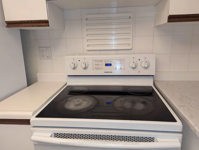 Additional image 14 of 225 Bamburgh Circ Unit 1512