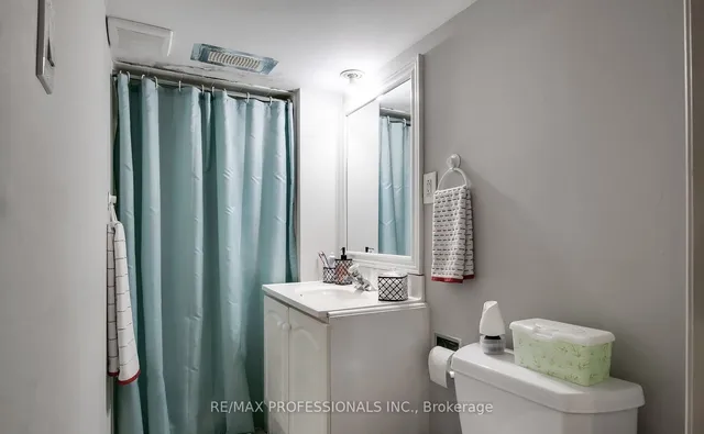 Additional image 14 of 176 Rosemount Ave