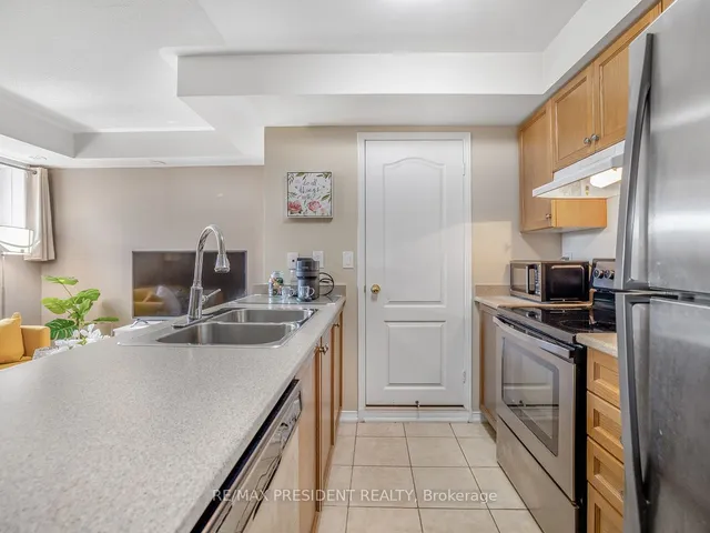 Additional image 17 of 129 Isaac Devins Blvd Unit 1