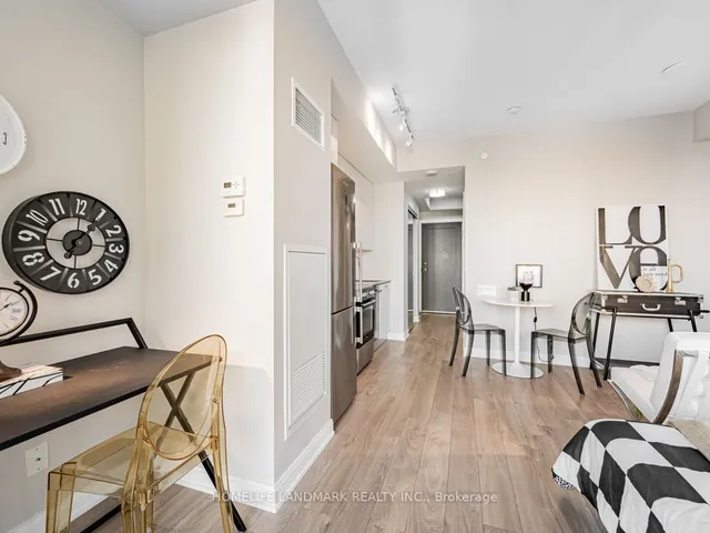 Additional image 3 of 42 Charles St Unit 2308