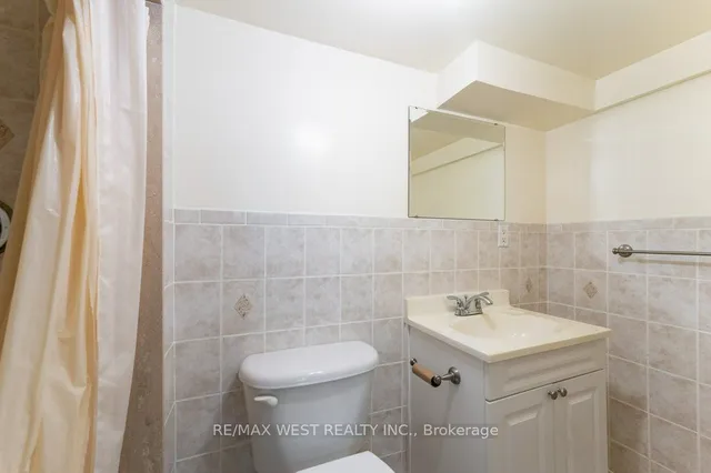 Additional image 28 of 26 Greenlaw Ave