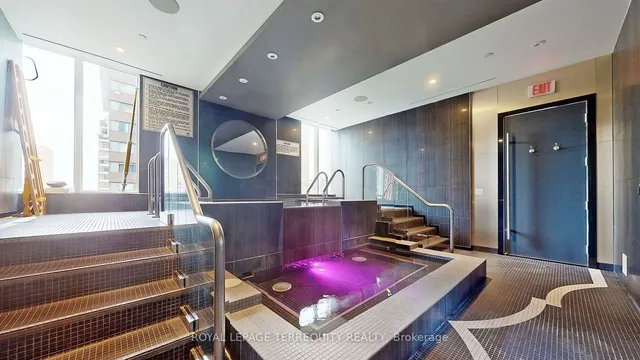 Additional image 28 of 32 Davenport Rd Unit 313