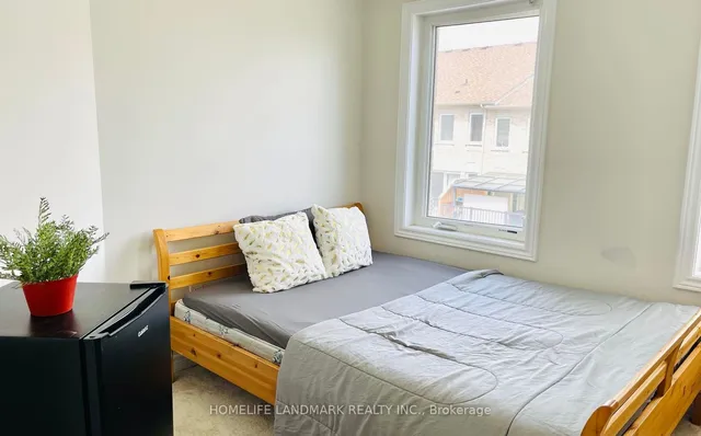 Additional image 8 of 46 Kawneer Terr